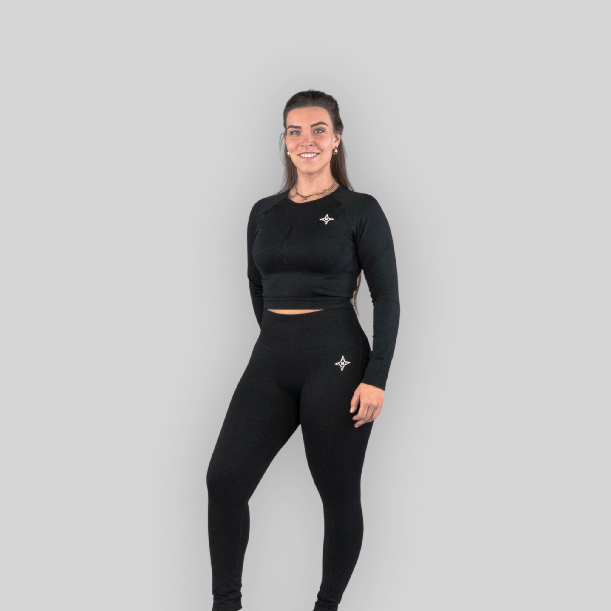 Waven Lifestyle Women's Performance Set